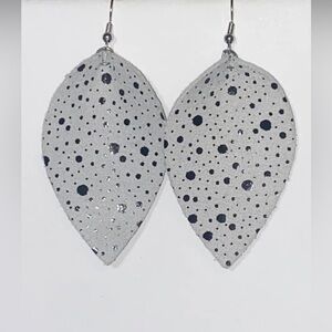 Black spotted earrings